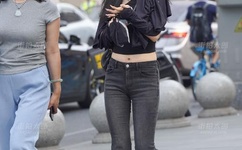 狂飙演员做主播月入不足3千